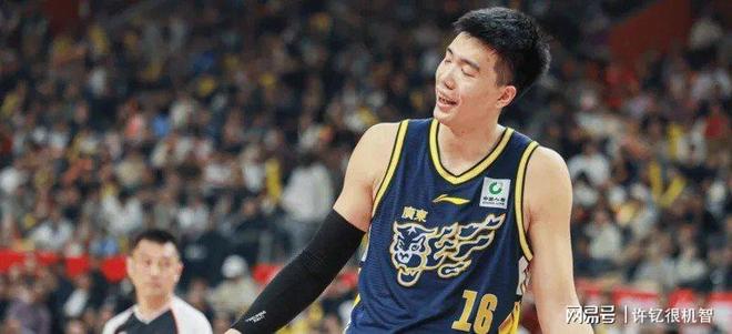 乐动体育官方网站-北控队遭遇广东男篮猛攻,失利落后怎么办